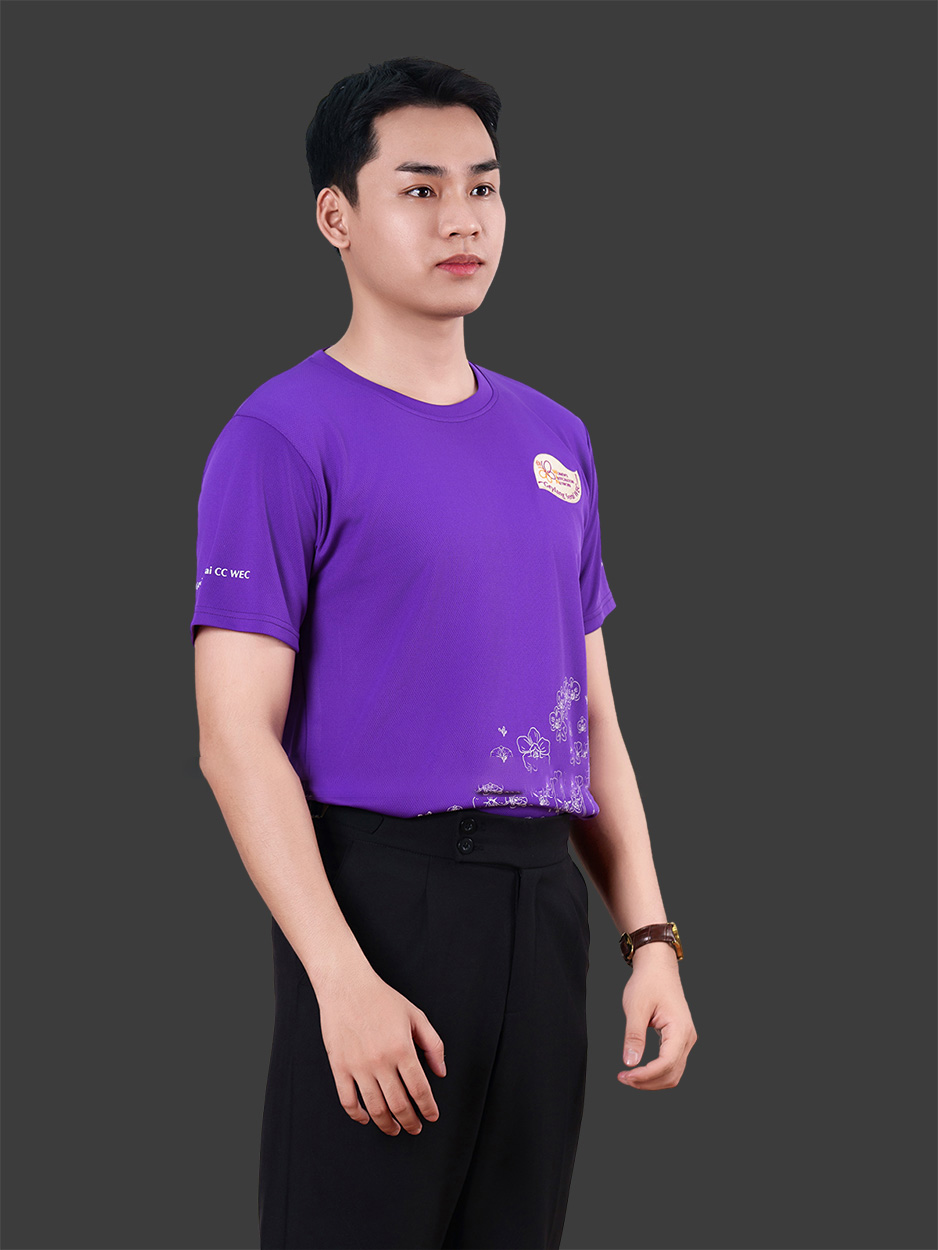 Đồng phục doanh nghiệp màu tím nổi bật